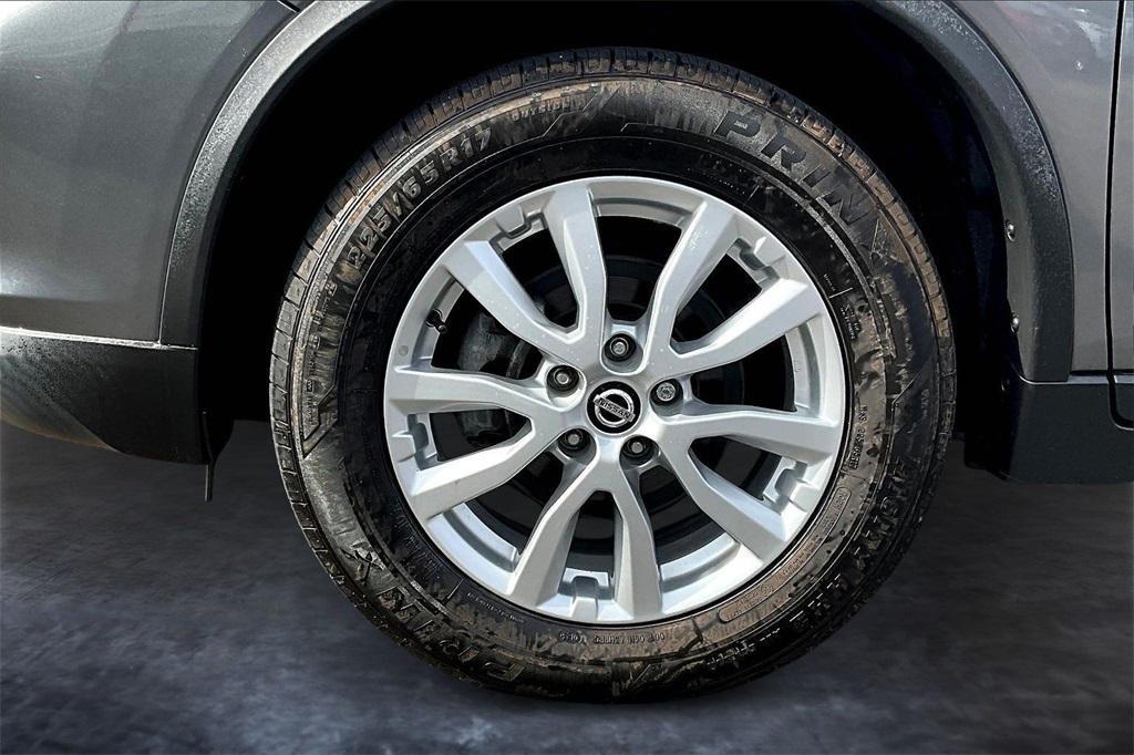 used 2020 Nissan Rogue car, priced at $19,173