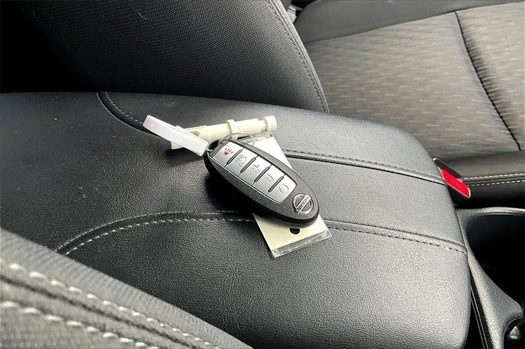 used 2020 Nissan Rogue car, priced at $19,173