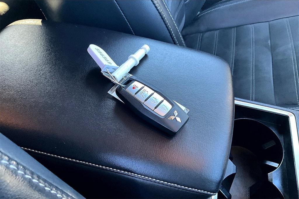 used 2023 Mitsubishi Outlander PHEV car, priced at $25,658