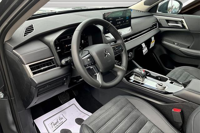 new 2025 Mitsubishi Outlander car, priced at $38,593