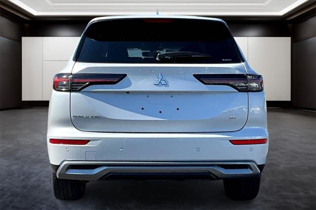 new 2025 Mitsubishi Outlander car, priced at $37,123