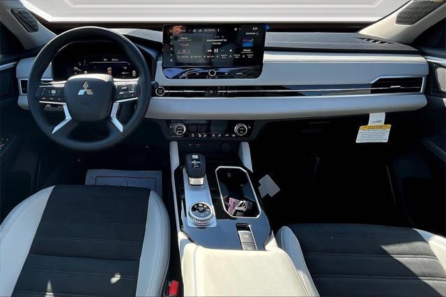 new 2025 Mitsubishi Outlander car, priced at $36,447
