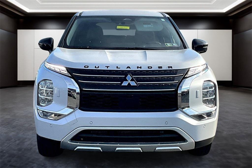 used 2022 Mitsubishi Outlander car, priced at $18,829