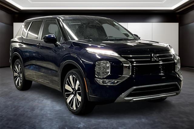 new 2025 Mitsubishi Outlander car, priced at $38,627