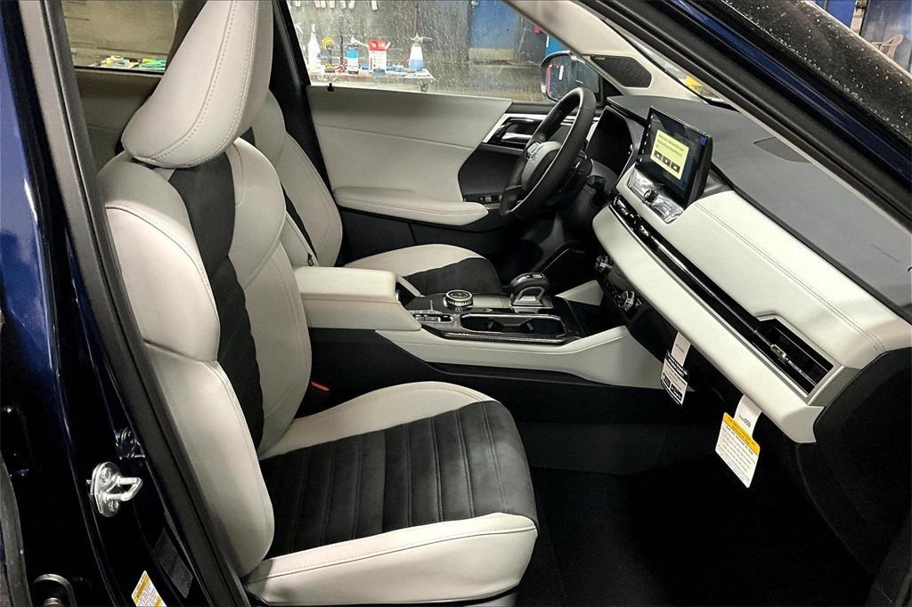 new 2025 Mitsubishi Outlander car, priced at $36,585