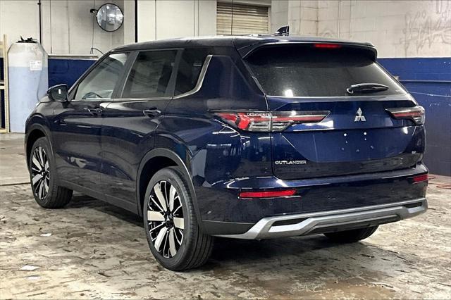 new 2025 Mitsubishi Outlander car, priced at $38,627