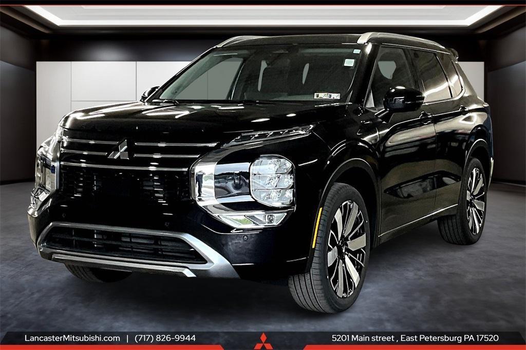 new 2025 Mitsubishi Outlander car, priced at $37,860