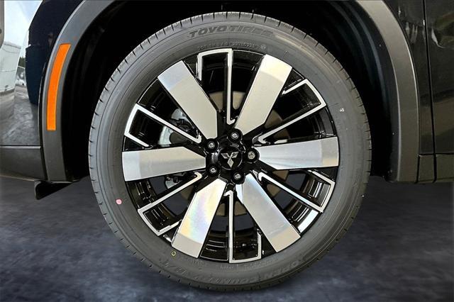 new 2025 Mitsubishi Outlander car, priced at $38,597