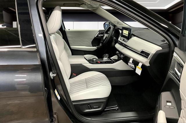 new 2025 Mitsubishi Outlander car, priced at $40,136