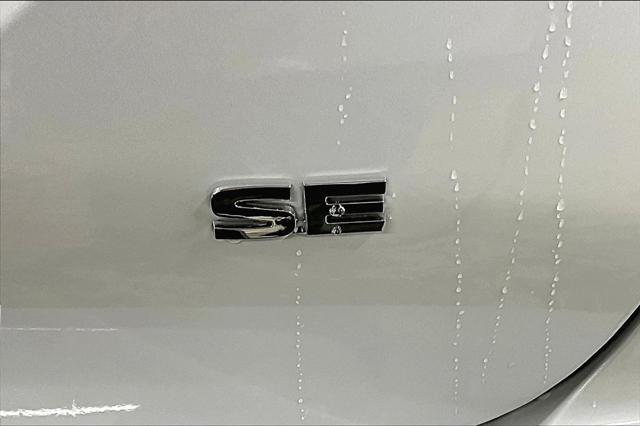 new 2025 Mitsubishi Outlander car, priced at $37,018