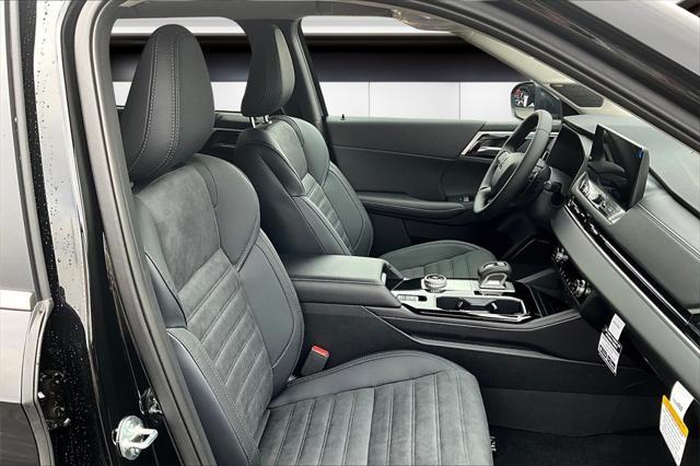new 2025 Mitsubishi Outlander car, priced at $38,447