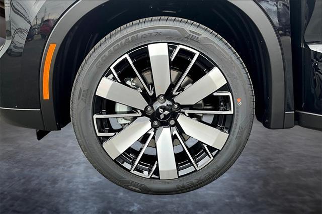 new 2025 Mitsubishi Outlander car, priced at $38,447
