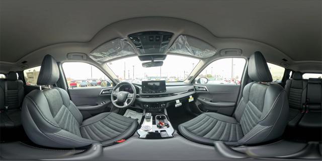 new 2025 Mitsubishi Outlander car, priced at $38,447