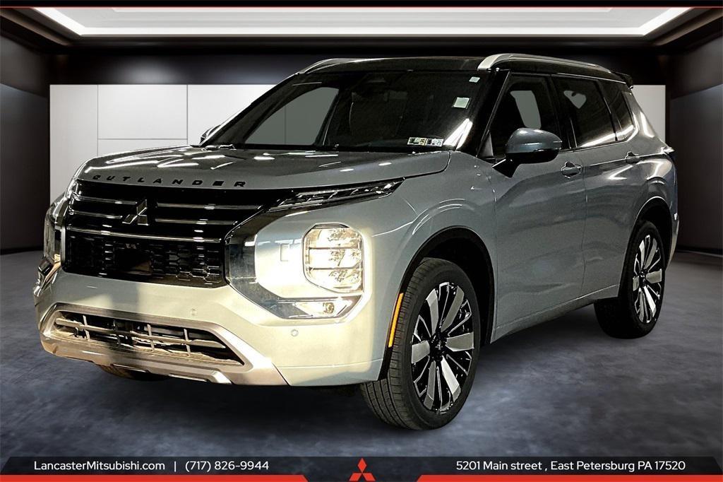 new 2025 Mitsubishi Outlander car, priced at $42,948