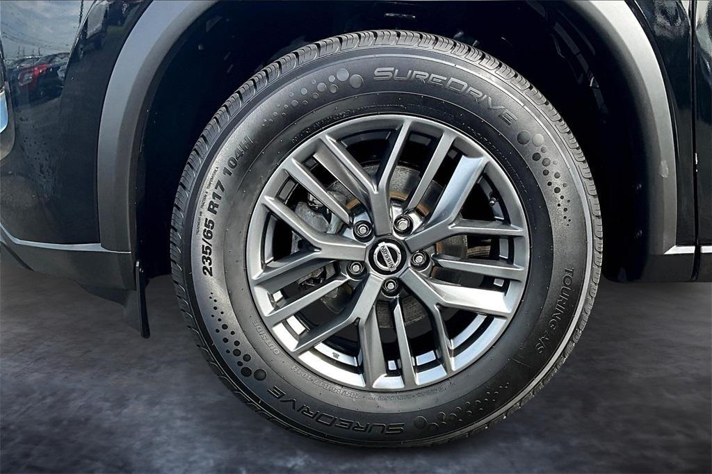 used 2021 Nissan Rogue car, priced at $17,967