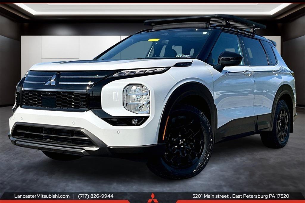 new 2025 Mitsubishi Outlander car