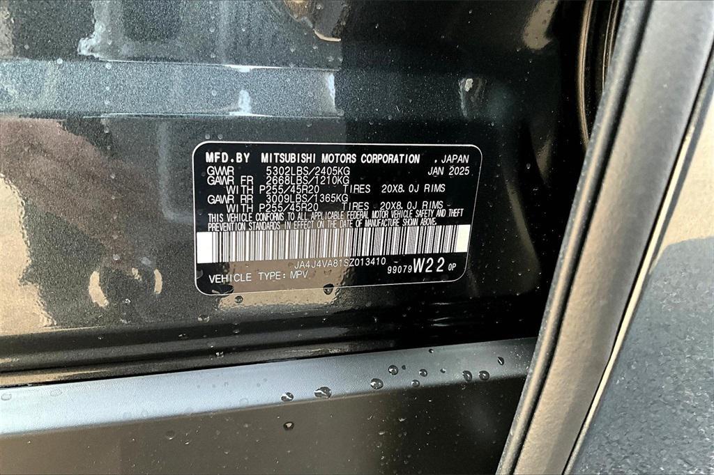 new 2025 Mitsubishi Outlander car, priced at $36,530