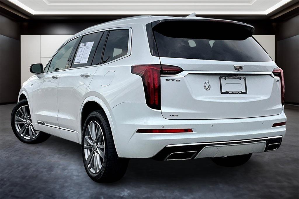used 2024 Cadillac XT6 car, priced at $37,814