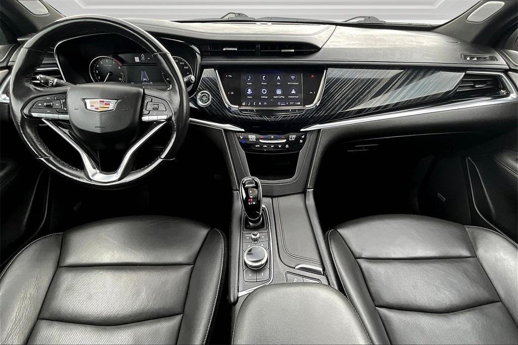 used 2024 Cadillac XT6 car, priced at $37,814