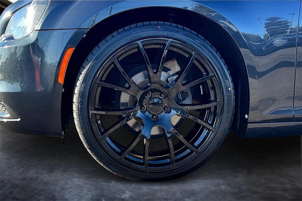 used 2019 Chrysler 300 car, priced at $15,891