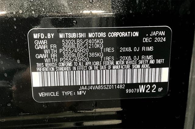 new 2025 Mitsubishi Outlander car, priced at $37,981