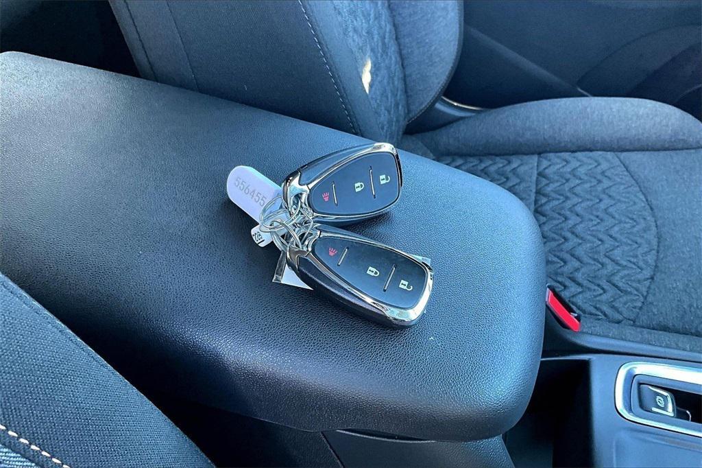 used 2023 Chevrolet Equinox car, priced at $22,544