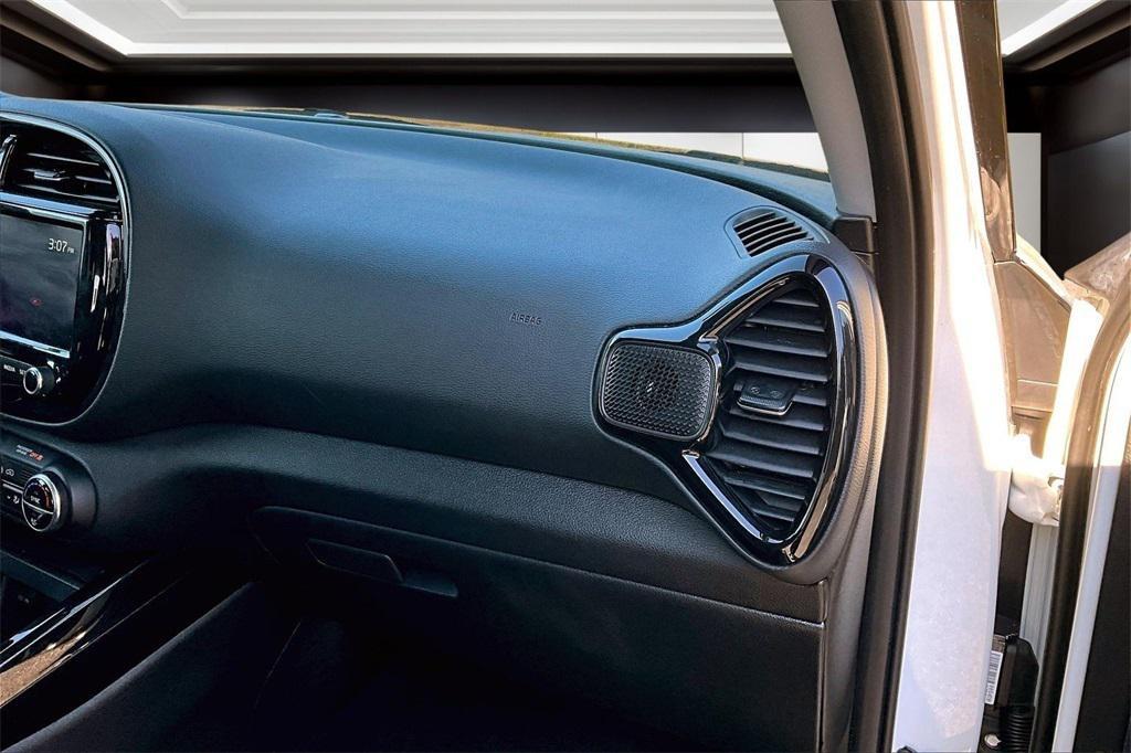 used 2022 Kia Soul car, priced at $16,534