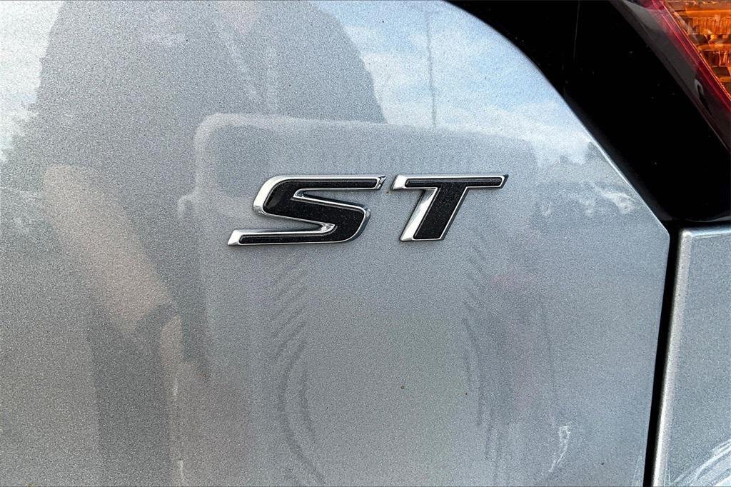 used 2023 Buick Encore GX car, priced at $20,744