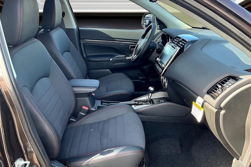 new 2025 Mitsubishi Outlander Sport car, priced at $29,475