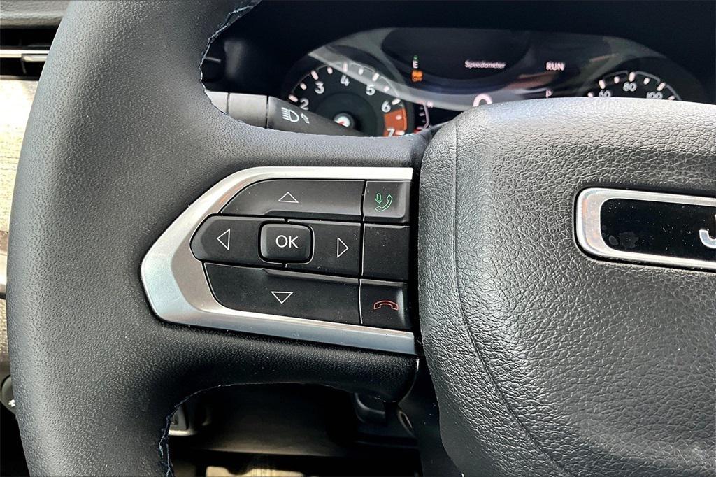 used 2022 Jeep Compass car, priced at $18,459