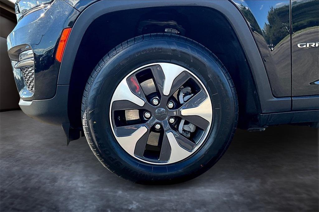 used 2023 Jeep Grand Cherokee 4xe car, priced at $23,314