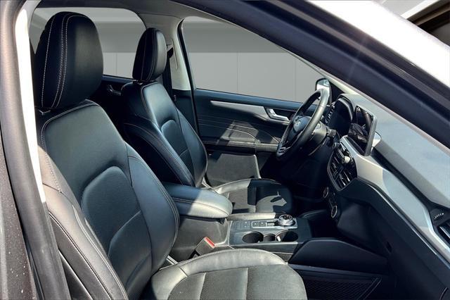 used 2022 Ford Escape car, priced at $19,052