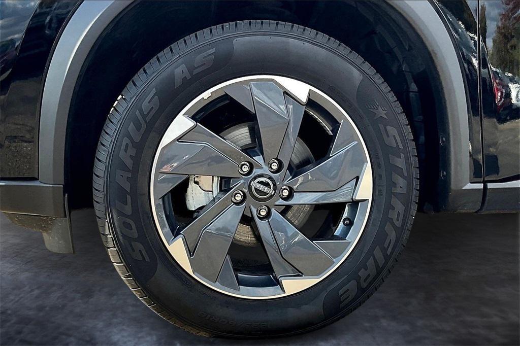 used 2024 Nissan Rogue car, priced at $21,739