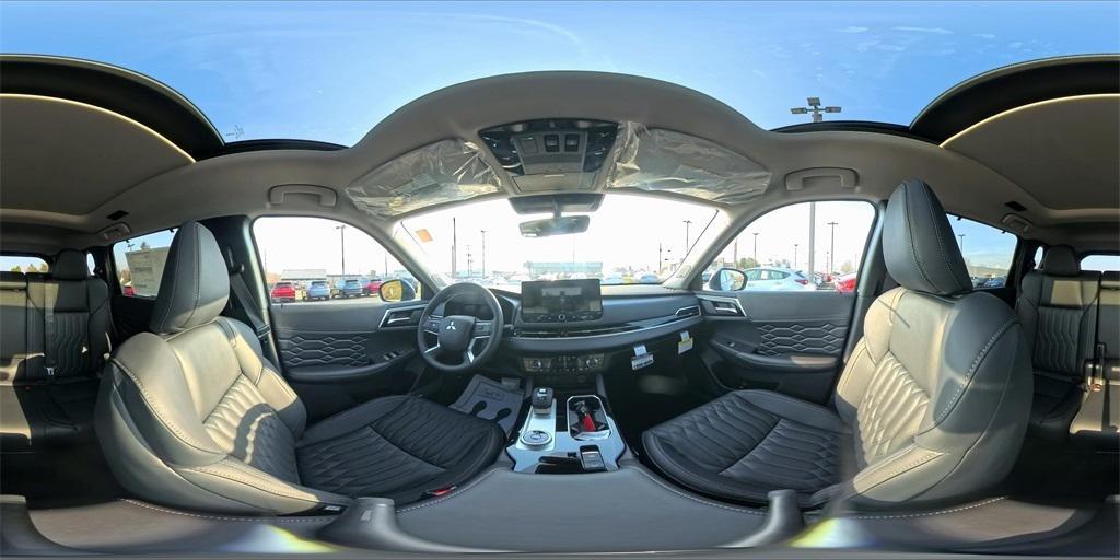 new 2025 Mitsubishi Outlander car, priced at $41,680