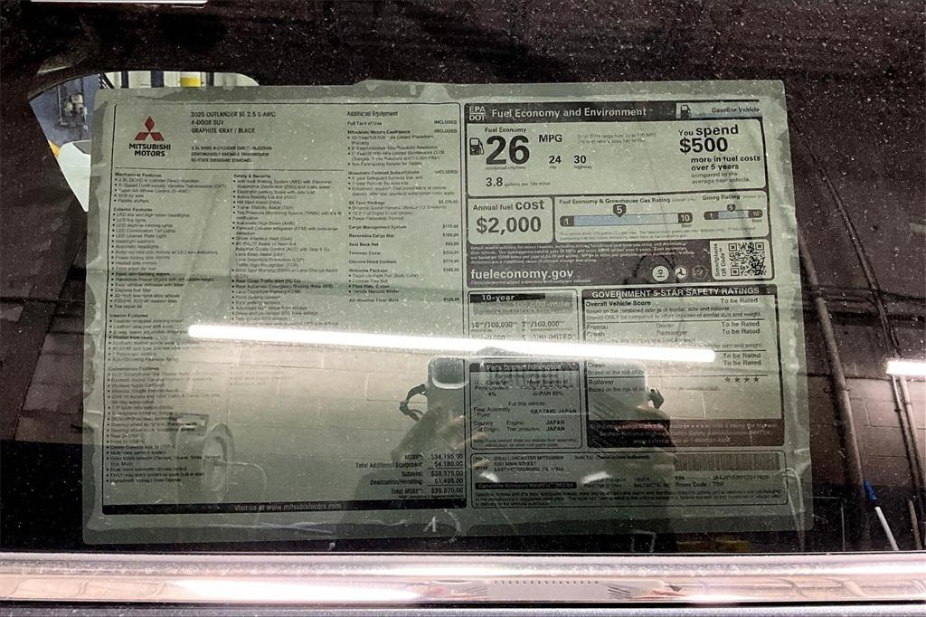 new 2025 Mitsubishi Outlander car, priced at $36,370