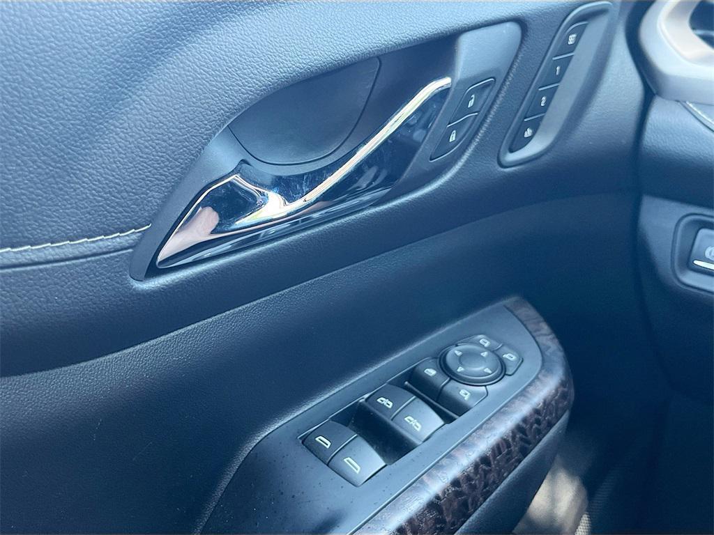 used 2023 GMC Acadia car, priced at $32,500