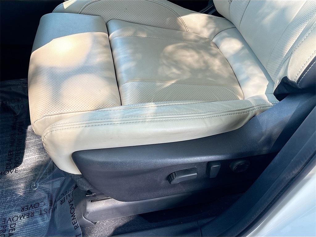 used 2023 Subaru Ascent car, priced at $27,500