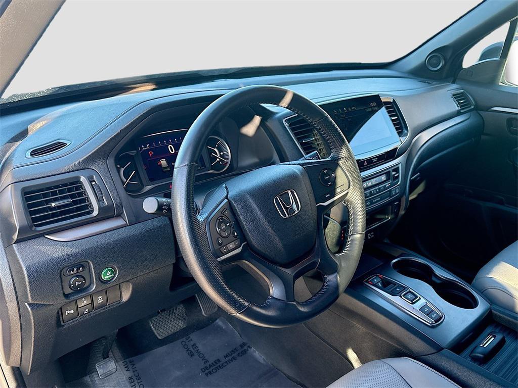 used 2023 Honda Passport car, priced at $27,100