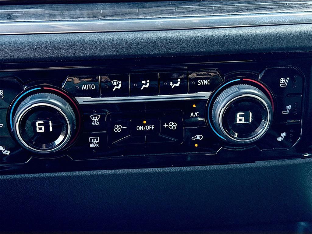 used 2022 Chevrolet Silverado 1500 car, priced at $33,500