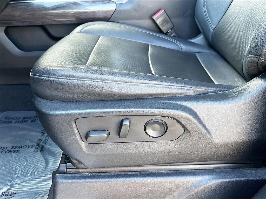 used 2022 Chevrolet Silverado 1500 car, priced at $33,500