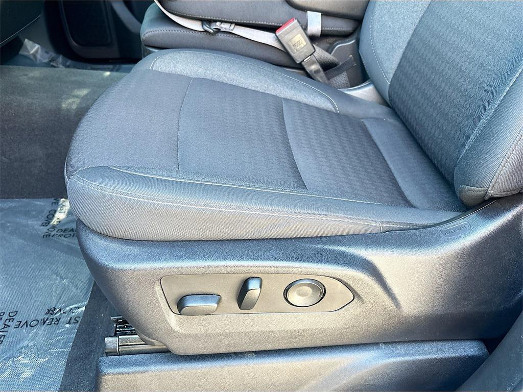 used 2024 Chevrolet Silverado 1500 car, priced at $33,500