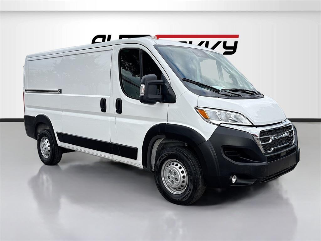 used 2023 Ram ProMaster 2500 car, priced at $25,000