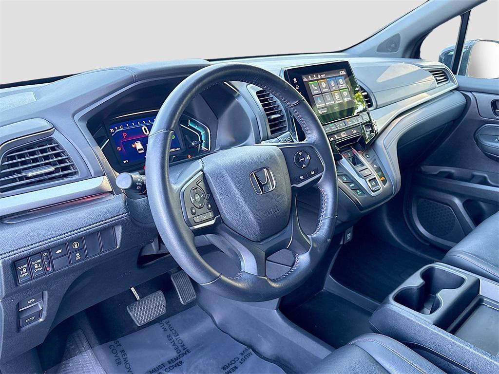 used 2024 Honda Odyssey car, priced at $35,000
