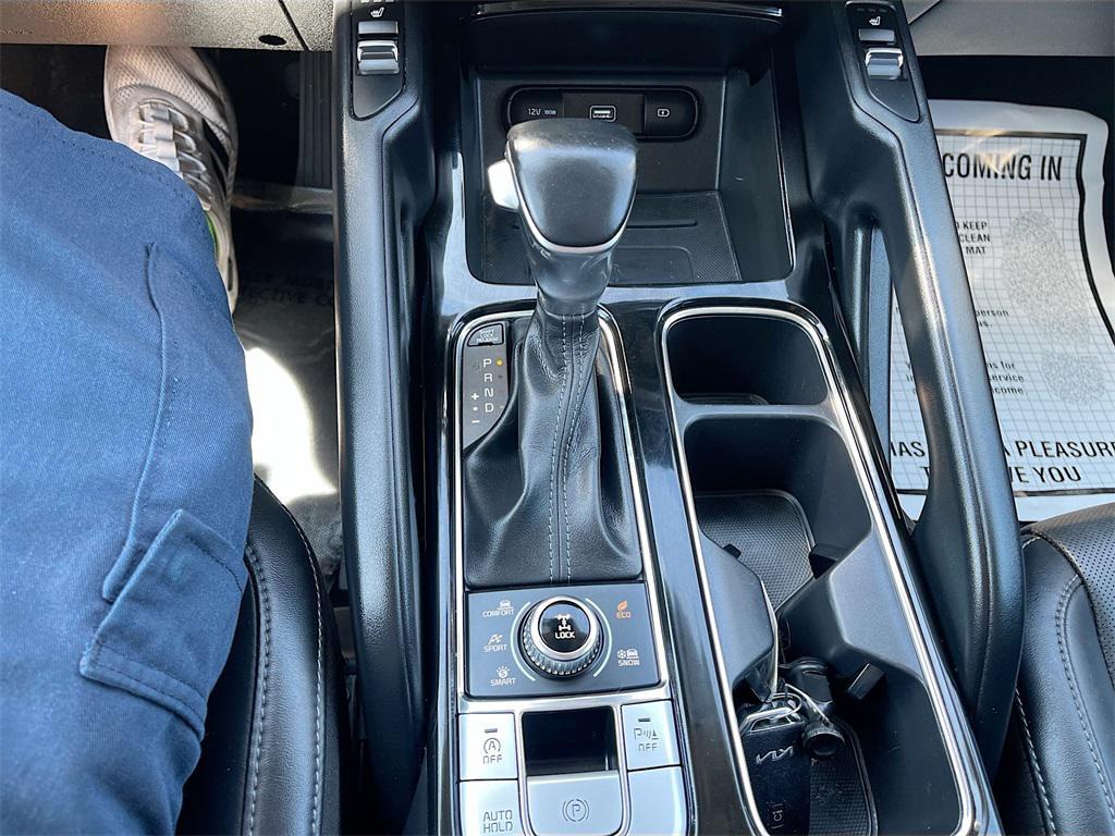 used 2022 Kia Telluride car, priced at $25,000