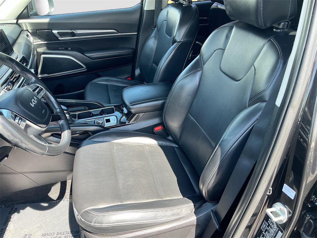 used 2022 Kia Telluride car, priced at $25,000