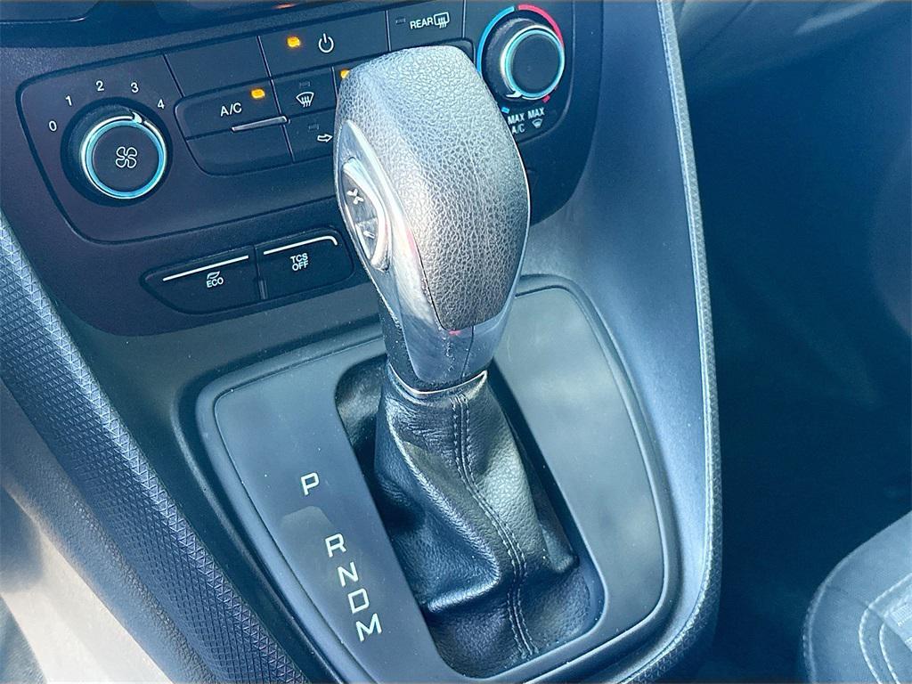 used 2023 Ford Transit Connect car, priced at $28,000