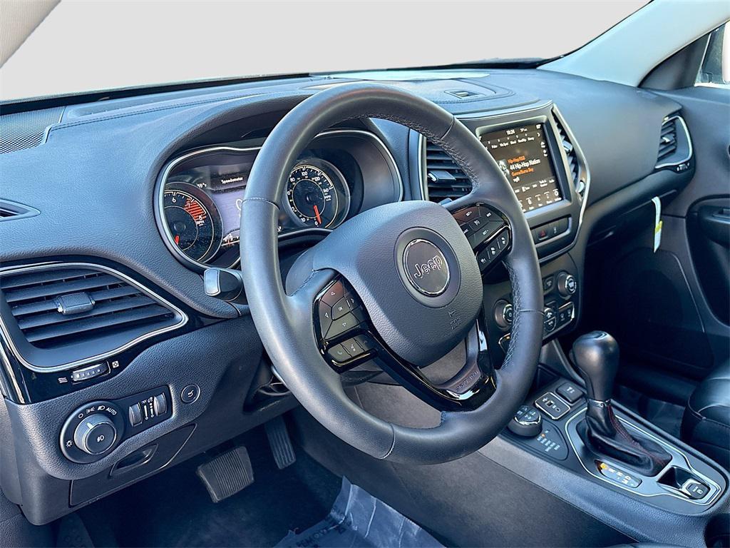 used 2022 Jeep Cherokee car, priced at $22,600