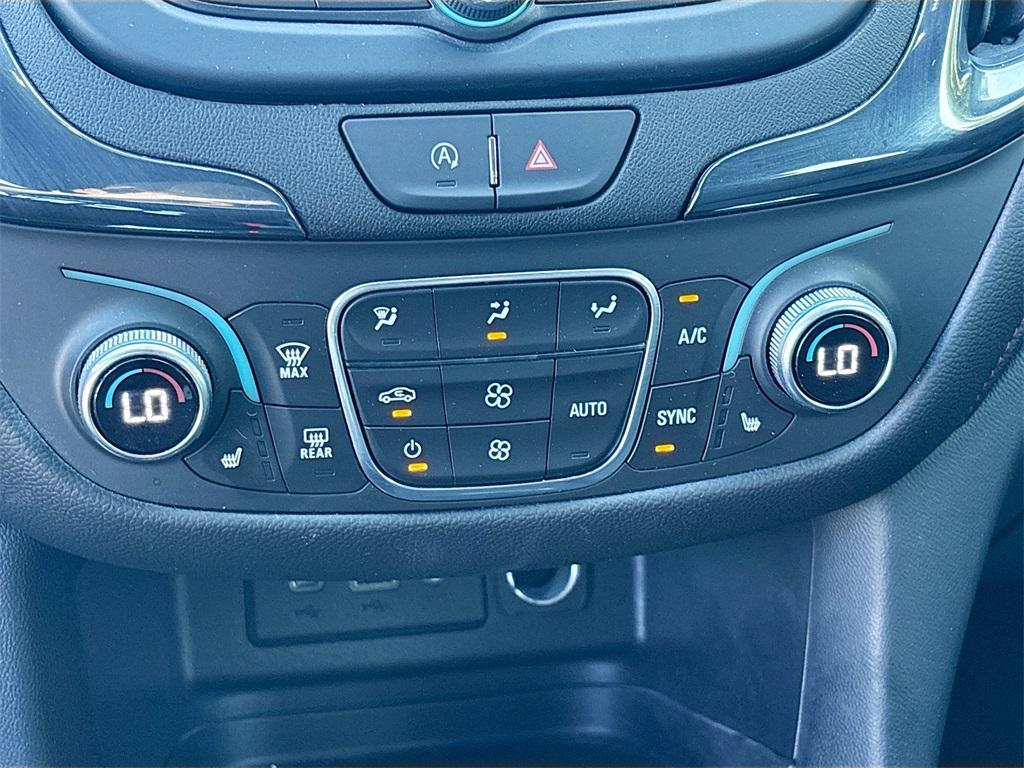 used 2024 Chevrolet Equinox car, priced at $25,800