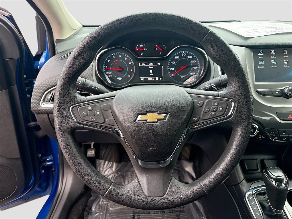 used 2017 Chevrolet Cruze car, priced at $10,400