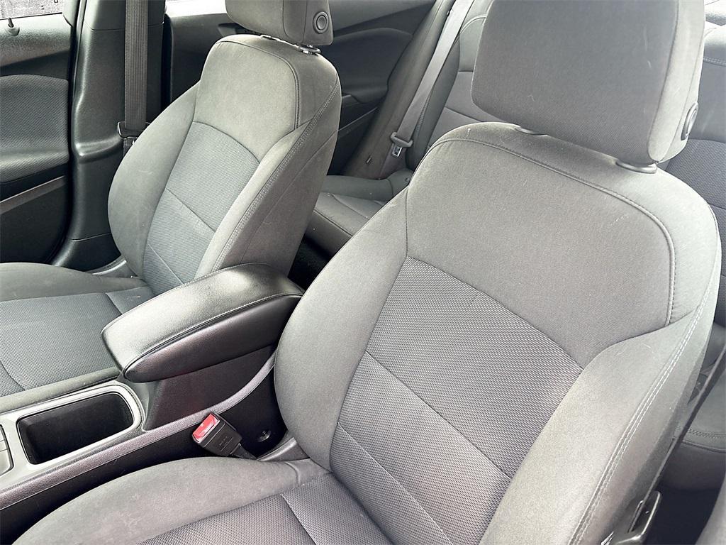 used 2017 Chevrolet Cruze car, priced at $10,400